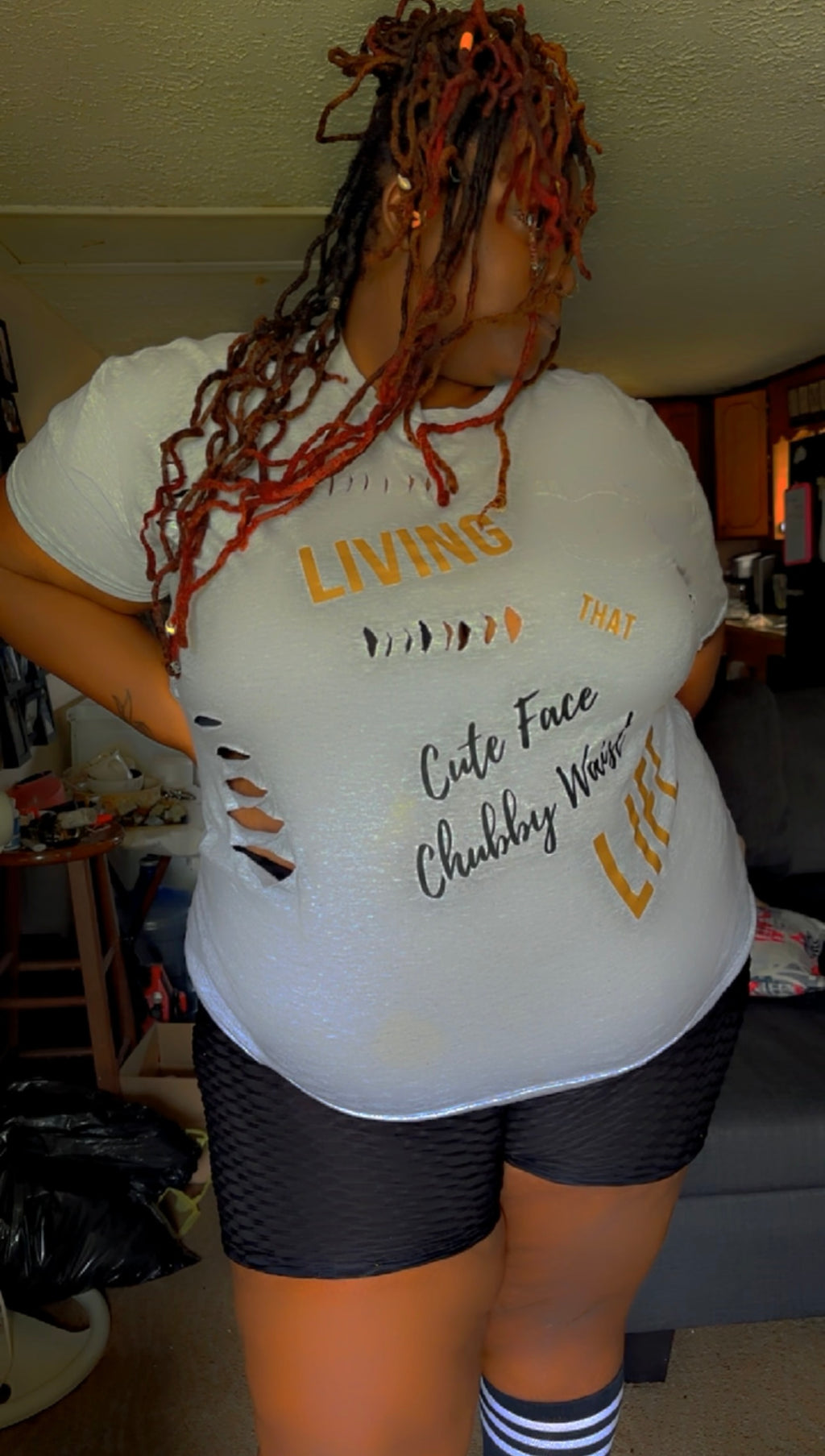 Cute Face Chubby Waist