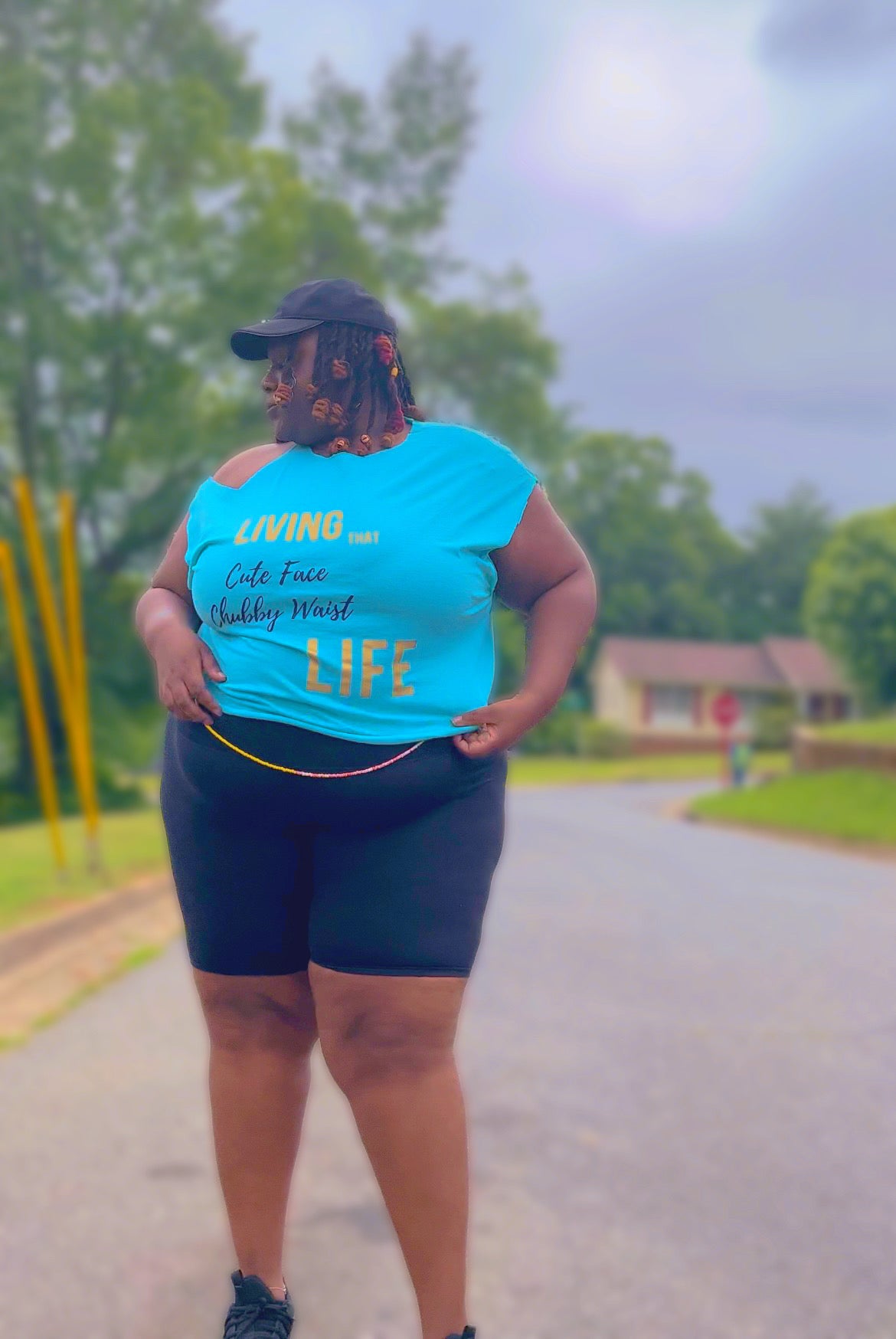 Cute Face Chubby Waist